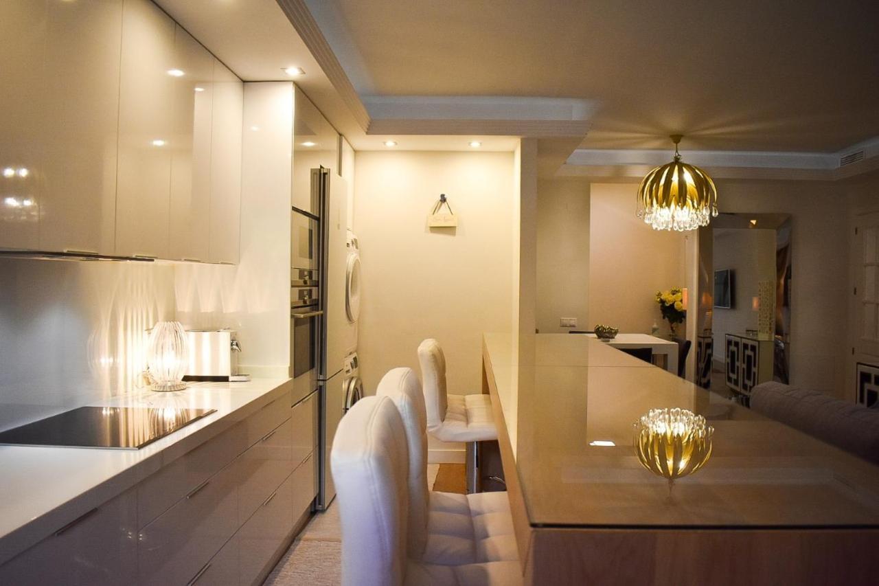 Marbella Playa Residencial Con Piscina Appartement Buitenkant foto