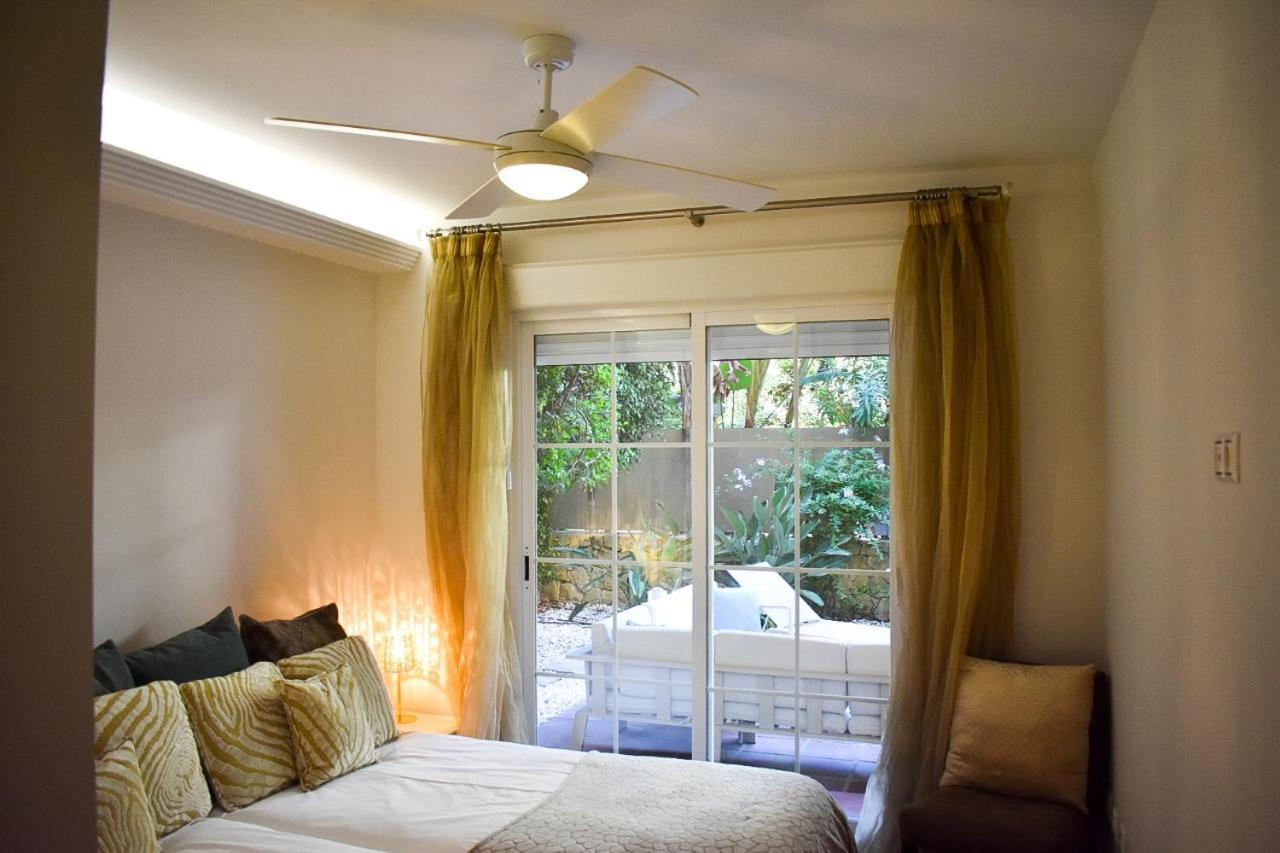 Marbella Playa Residencial Con Piscina Appartement Buitenkant foto