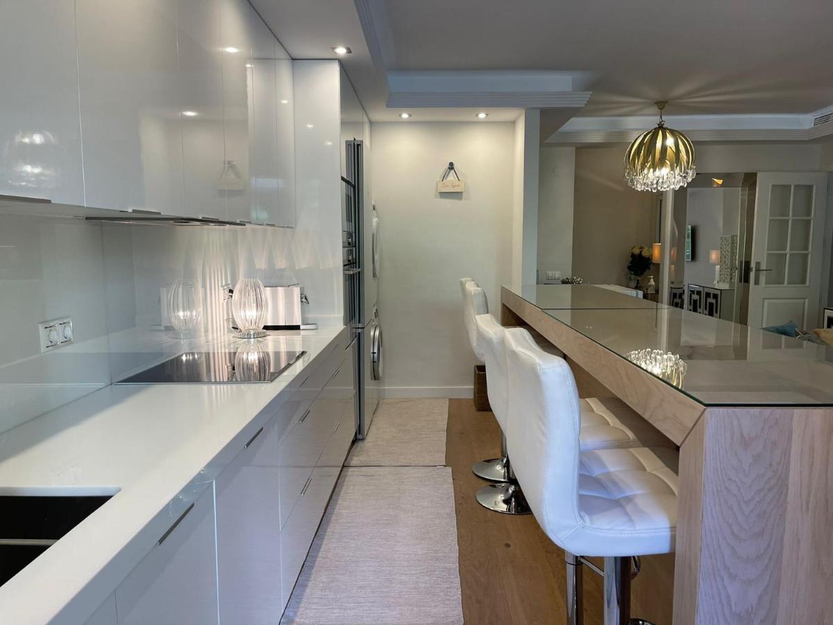 Marbella Playa Residencial Con Piscina Appartement Buitenkant foto